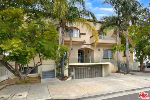 $820,000 | 14315 West Magnolia Boulevard, Unit 101, Sherman Oaks, CA 91423