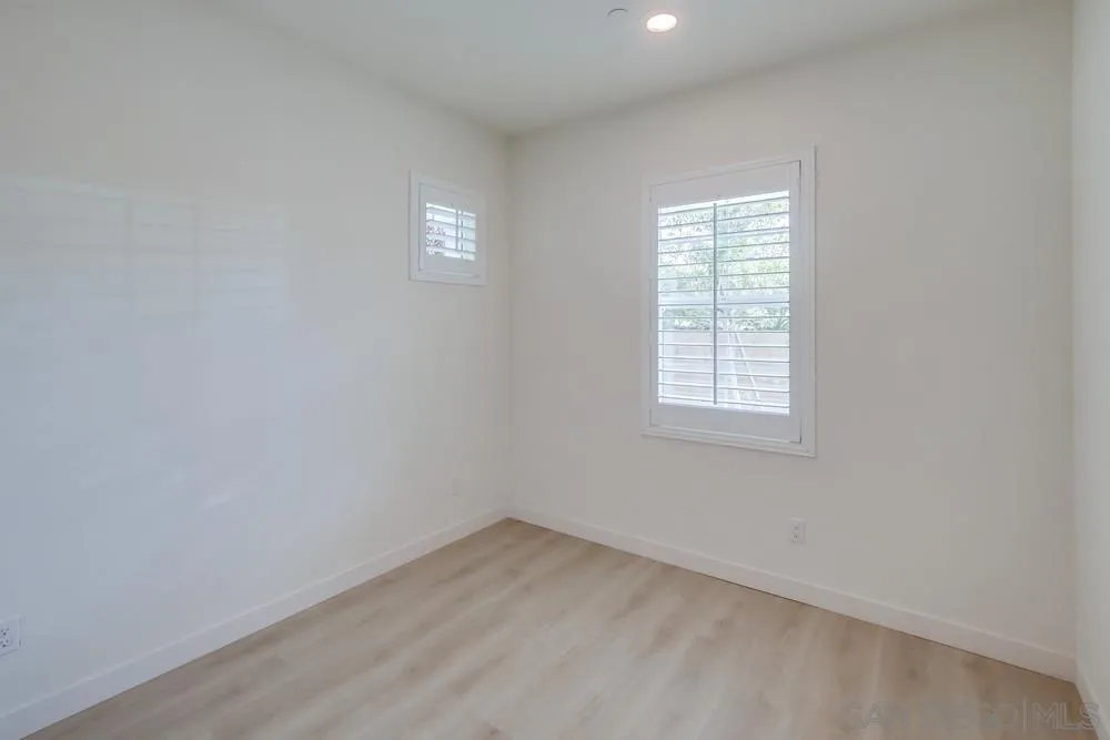 6012 Village Center Loop Road, Unit 38 San Diego, CA 92130 - Photo 16 of 36