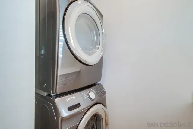 $1,750,000 | 6012 Village Center Loop Road, Unit 38, San Diego, CA 92130