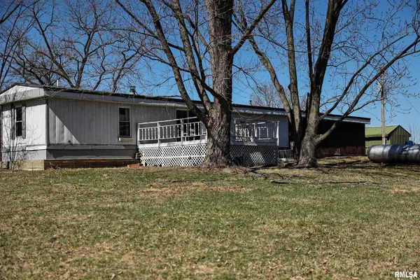 $74,500 | 1165 East 250th Street, Plymouth, IL 62367