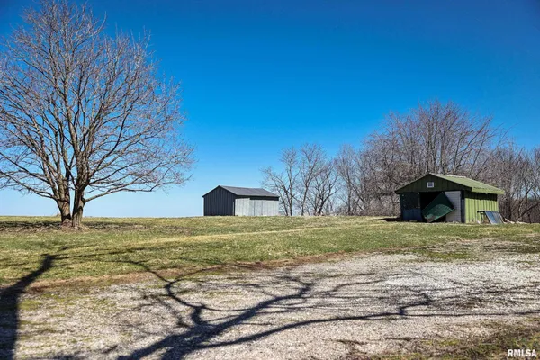 $74,500 | 1165 East 250th Street, Plymouth, IL 62367