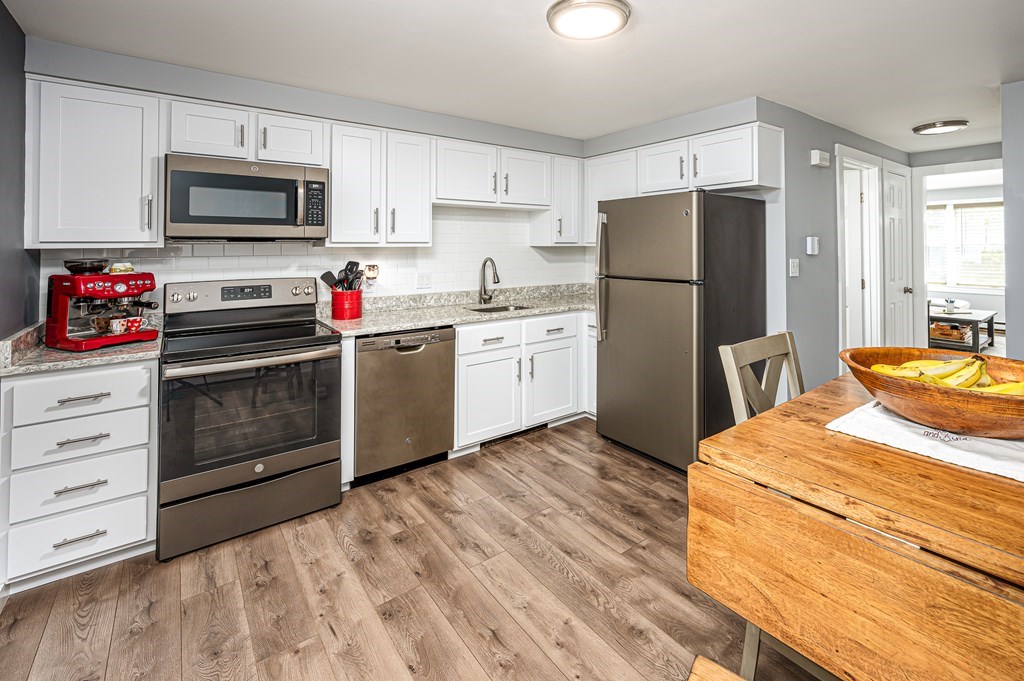 947 Patriots Road, Unit B Templeton, MA 01468 - Photo 6 of 20