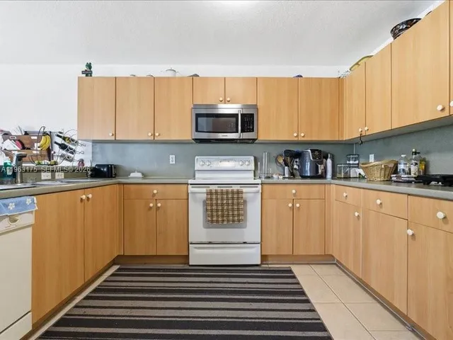 $695,000 | 2051 Southwest 148th Avenue, Miramar, FL 33027