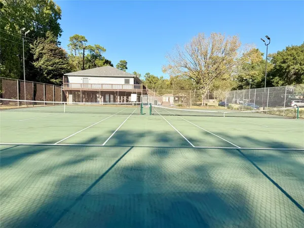 $279,000 | 8226 Autumn Willow Drive, Tomball, TX 77375