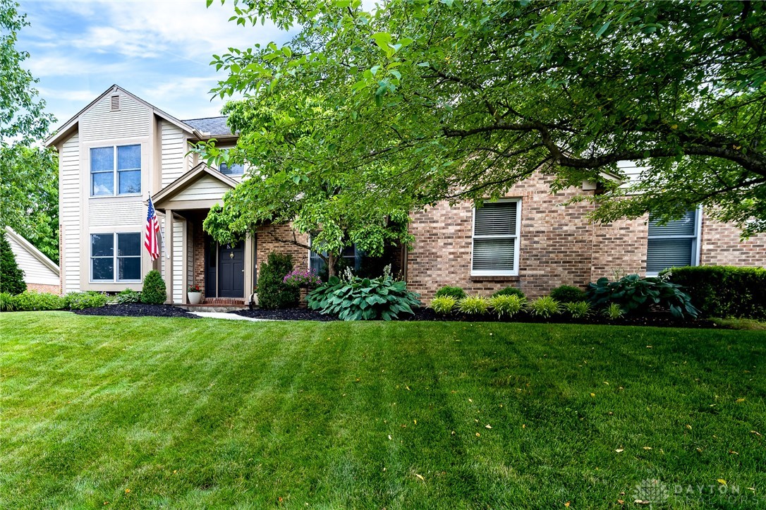 3527 Big Tree Road Bellbrook, OH 45305 - Photo 3 of 64 Gallery Image 3