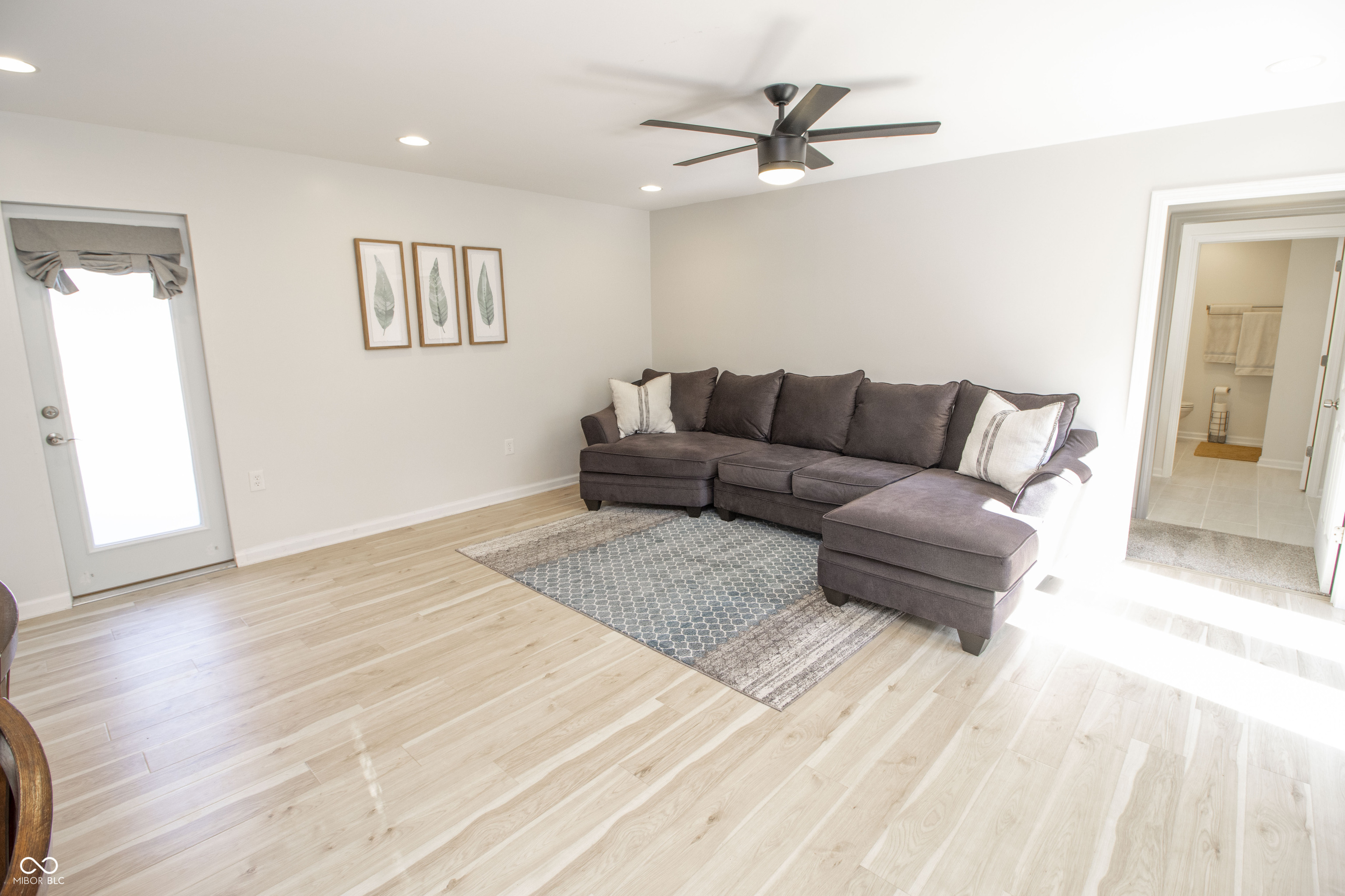 10515 Collingswood Road Fishers, IN 46037 - Photo 16 of 73