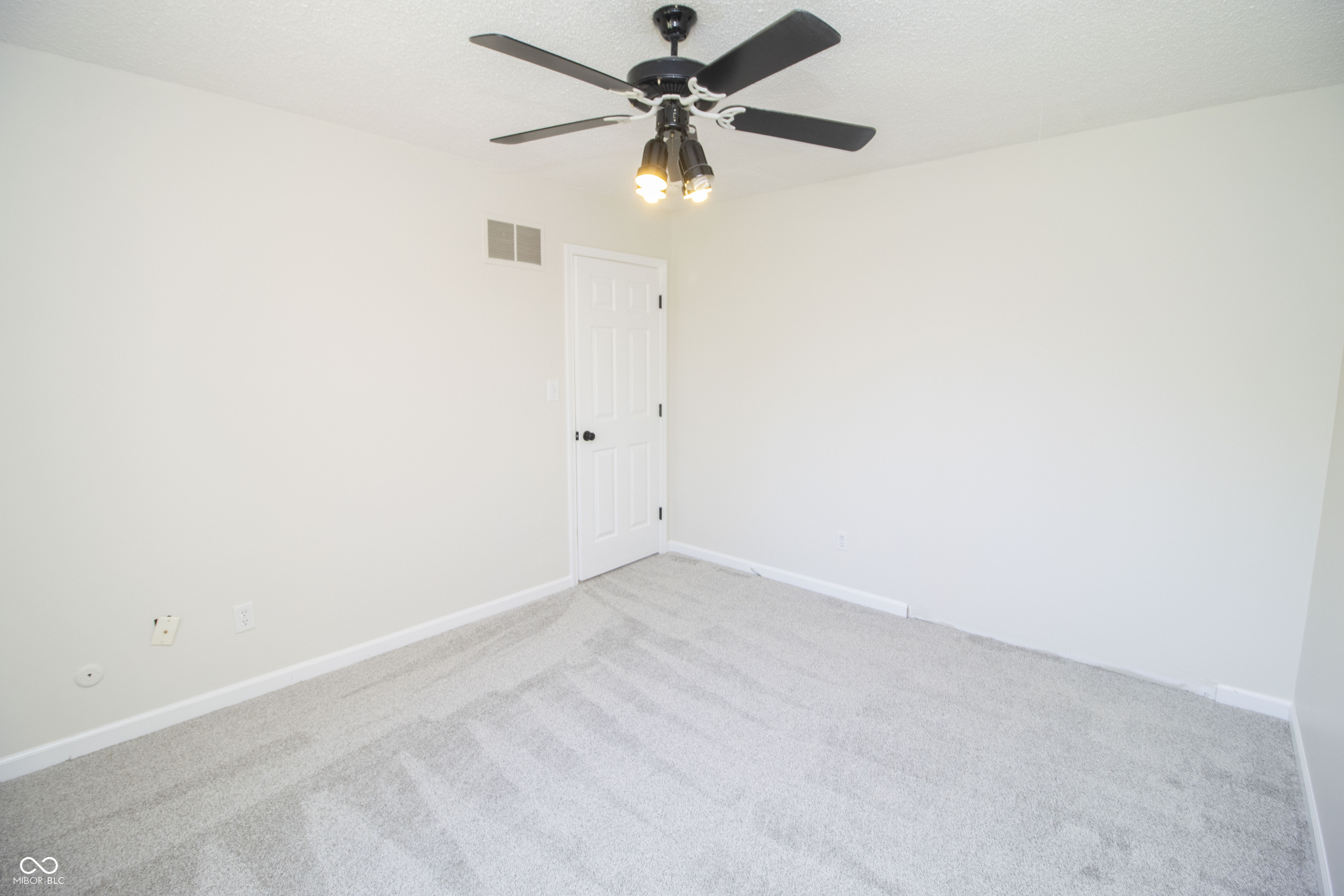 10515 Collingswood Road Fishers, IN 46037 - Photo 56 of 73