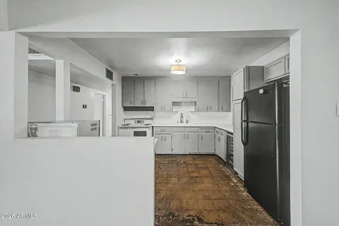 $375,000 | 2028 East Granada Road, Phoenix, AZ 85006