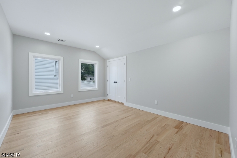 56 Povershon Road Nutley, NJ 07110 - Photo 30 of 40