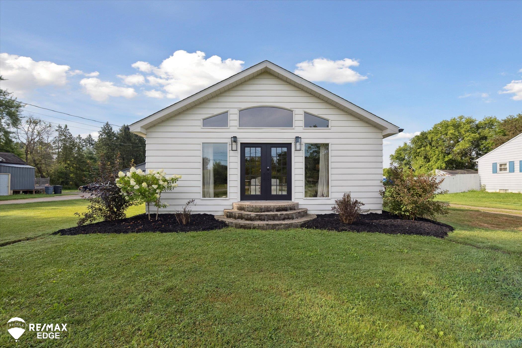 7236 Lapeer Road Davison, MI 48423 - Photo 6 of 53 50183504-cac3f2d1-1421-4864-98ab-a799ec88e93a.JPG