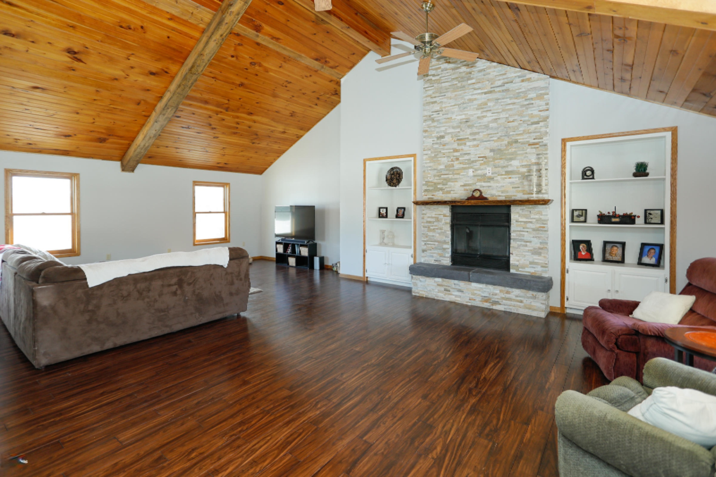 3315 7 Mile Road Union City, MI 49094 - Photo 5 of 53 3315 7 Mile Rd-103