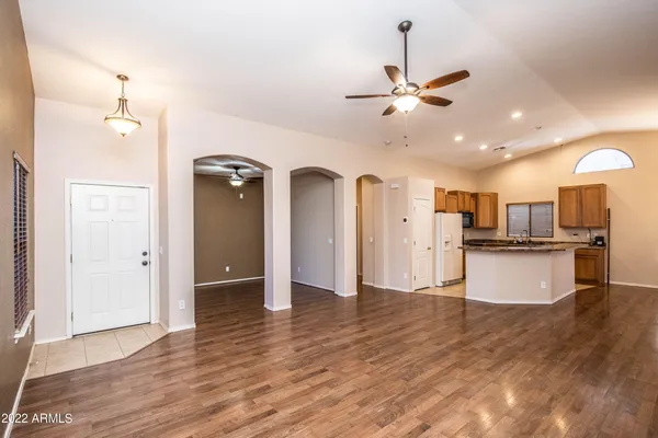 $1,599 | 44629 West Santa Fe Avenue, Maricopa, AZ 85139