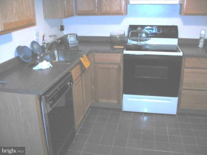 5401 Princess Drive Rosedale, MD 21237 - Photo 10 of 10 Kitchen