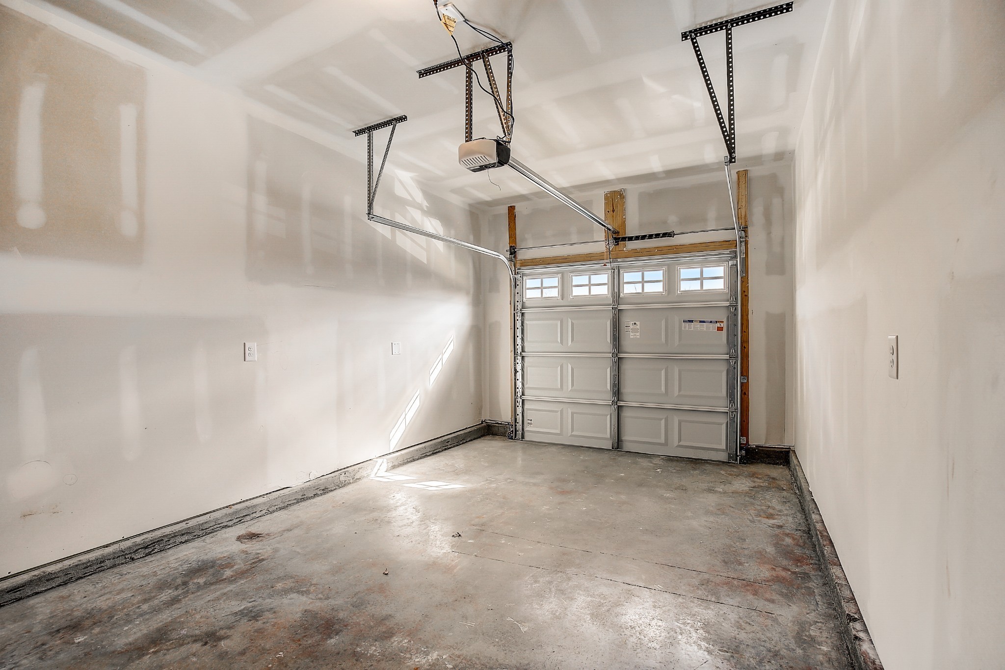 1776 Fenway Loop Antioch, TN 37013 - Photo 18 of 39 a view of a garage