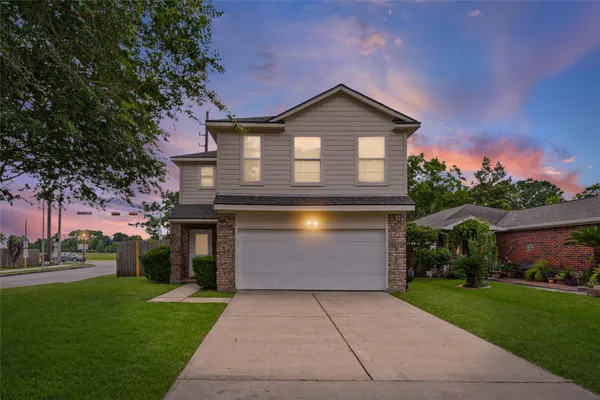 $245,900 | 13703 Paxton Drive, Houston, TX 77014