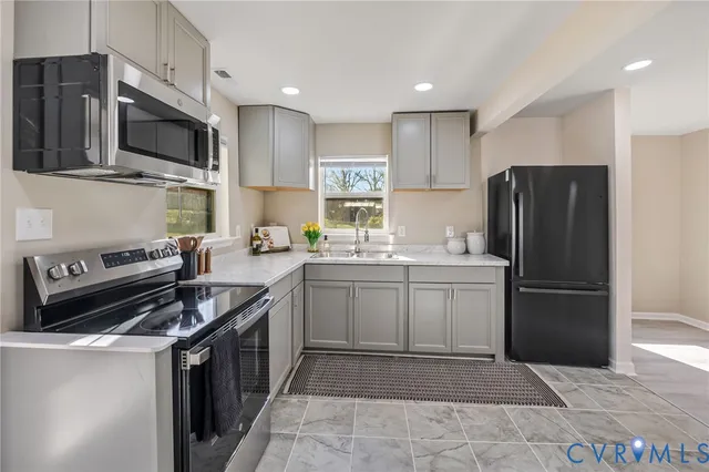 $180,000 | 617 Court Street, Victoria, VA 23974