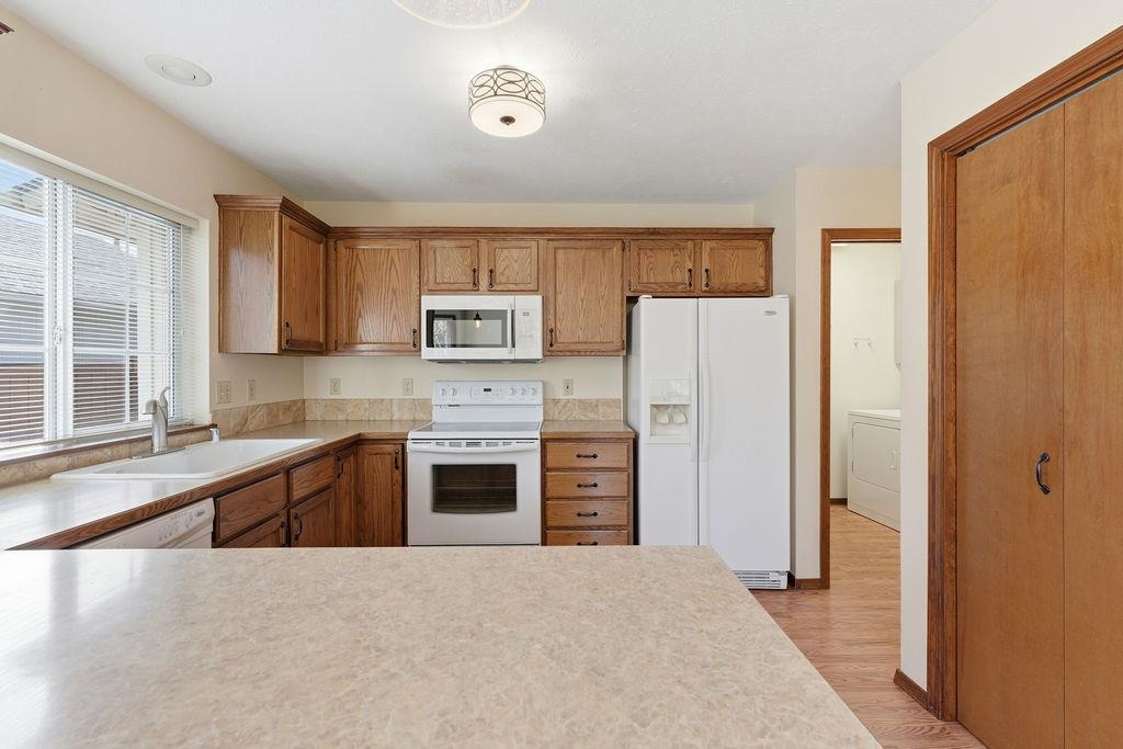 6008 West Wind River Drive Spokane, WA 99208 - Photo 16 of 43