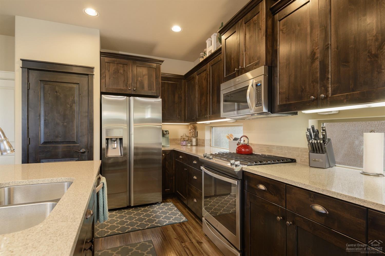 61108 Manhae Loop Bend, OR 97702 - Photo 5 of 24 Additional Photo