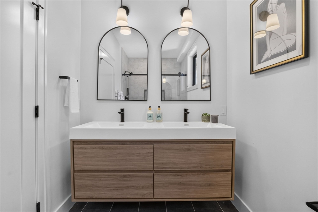 24 Spring Hill Terrace, Unit A Somerville, MA 02143 - Photo 16 of 36