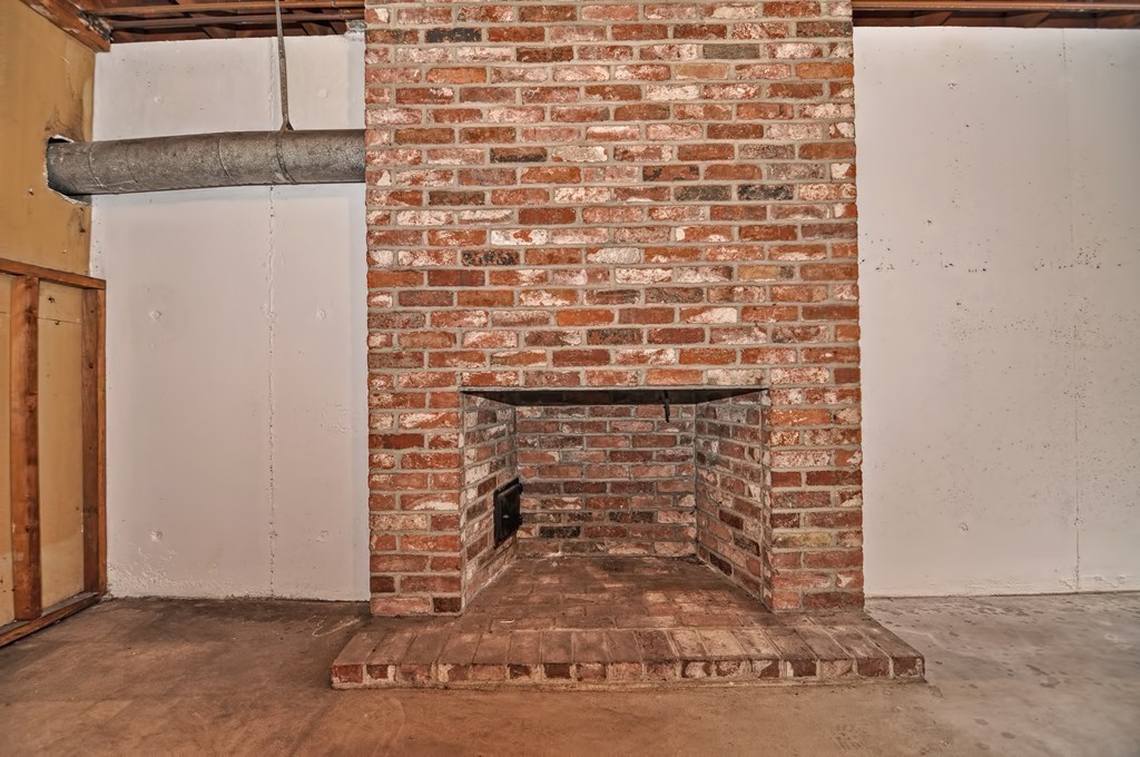 132 Deacon Haynes Road Concord, MA 01742 - Photo 26 of 30 Gallery Image 26