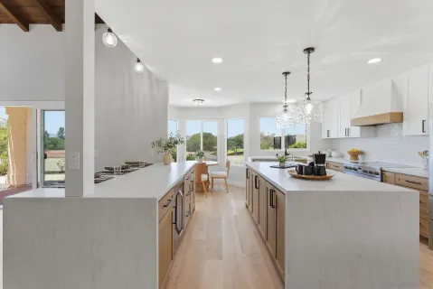 $1,299,900 | 17656 Caminito Hercuba, San Diego, CA 92128