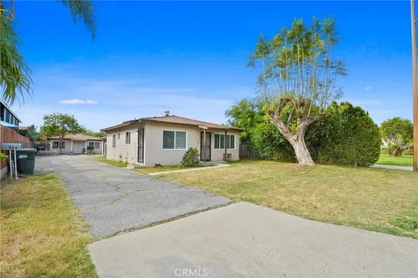 $2,980 | 902 West Olive Avenue, Monrovia, CA 91016