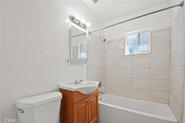 $2,980 | 902 West Olive Avenue, Monrovia, CA 91016