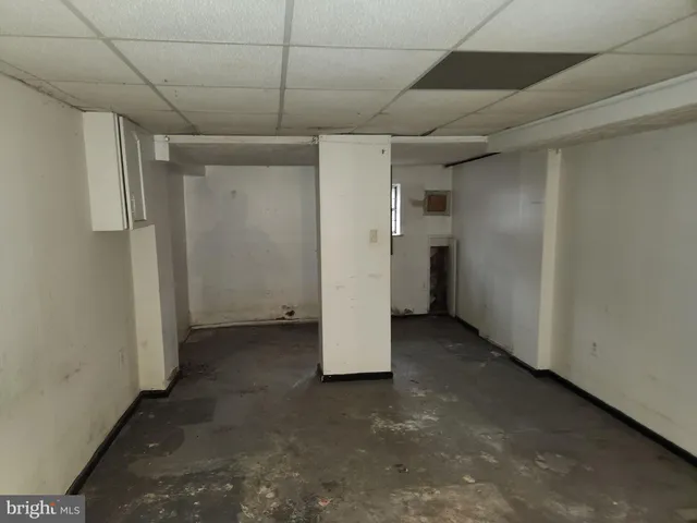 a view of a room with an empty space