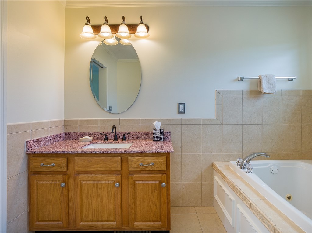 1023 Lawrence Road Clarkson, NY 14468 - Photo 25 of 40