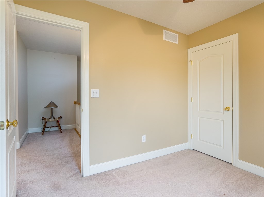 1023 Lawrence Road Clarkson, NY 14468 - Photo 31 of 40