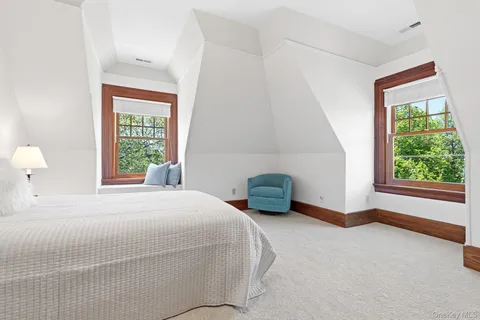 $7,650,000 | 75 Prospect Avenue, Larchmont, NY 10538