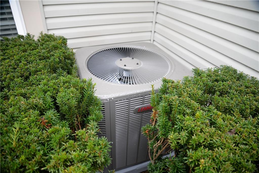 509 Madison Boulevard Freedom, PA 15042 - Photo 30 of 41 a view of entryway with garden