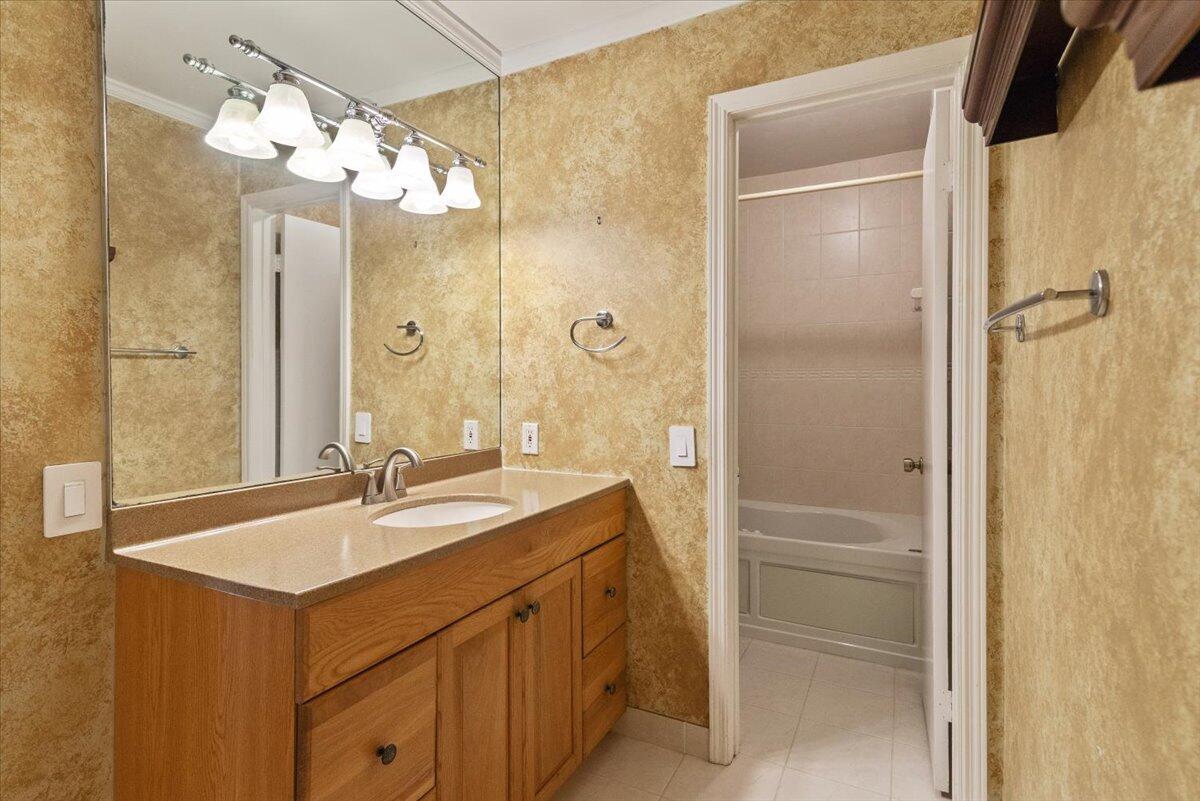7585 Courtyard Run West Boca Raton, FL 33433 - Photo 21 of 48 37-DSC_6286