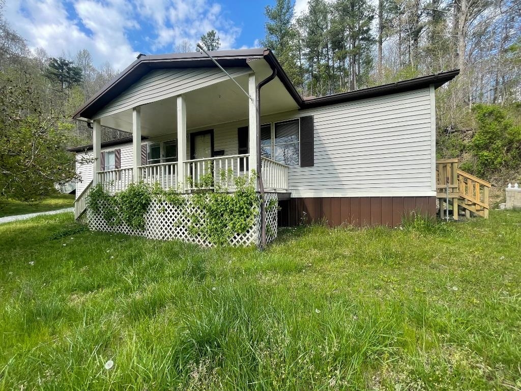 2495 Huff Run Road Grayson, KY 41143 - Photo 1 of 16 Gallery Image 1
