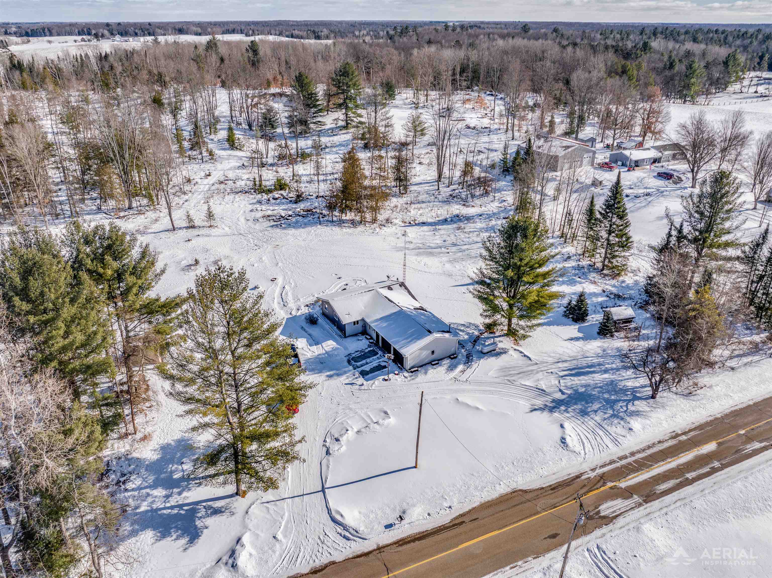 1091 Quigley Road West Branch, MI 48661 - Photo 18 of 24 1942160-db5bfb24-0a03-4913-94dd-69a455ca7c89.JPG