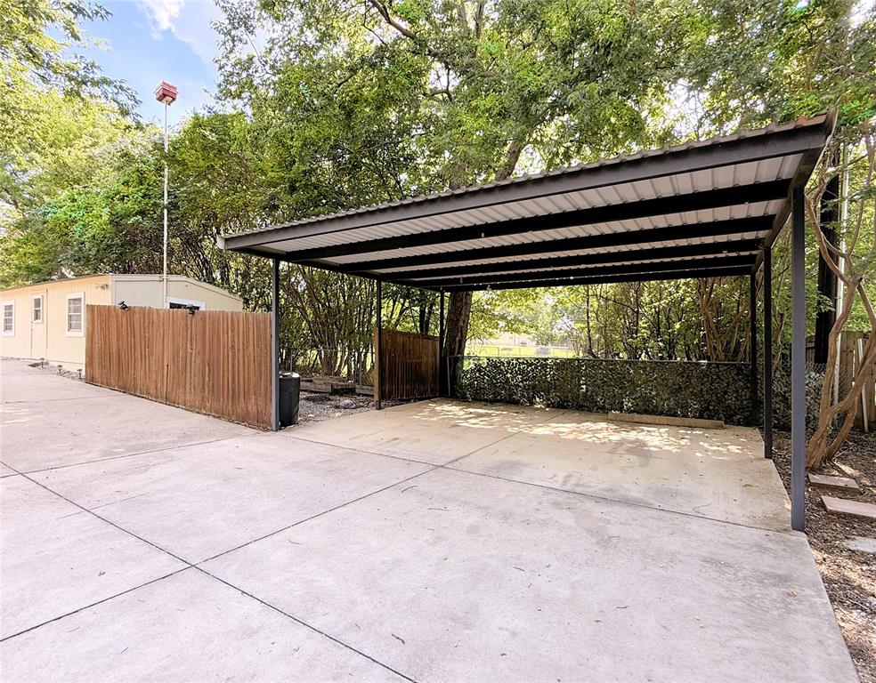 617 Dunaway Lane Azle, TX 76020 - Photo 33 of 33 Carport
