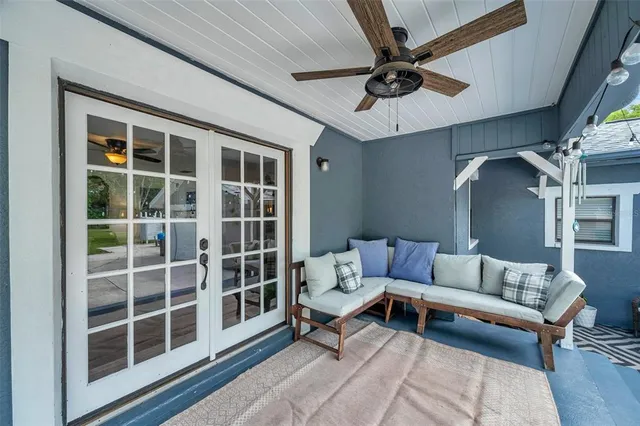 a view of an empty room and window