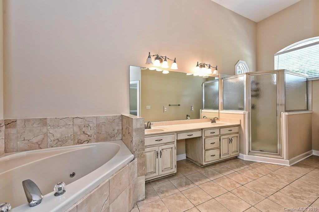 7100 Ramsgate Road Charlotte, NC 28270 - Photo 16 of 24