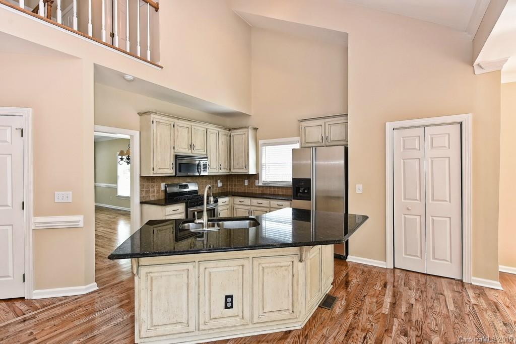 7100 Ramsgate Road Charlotte, NC 28270 - Photo 6 of 24
