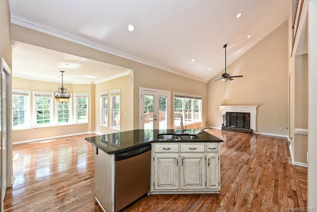 7100 Ramsgate Road Charlotte, NC 28270 - Photo 8 of 24