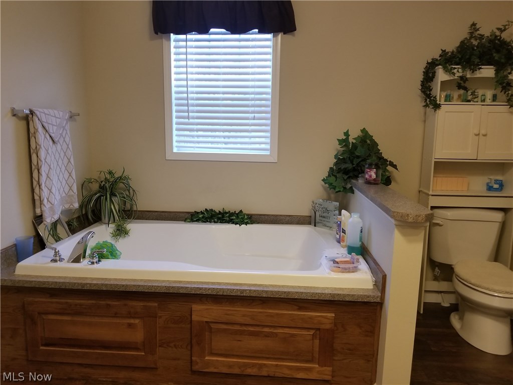 237 Rector Road Vienna, WV 26105 - Photo 14 of 19