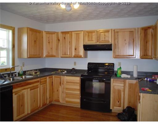 0 Rt 1 Buffalo, WV 25033 - Photo 2 of 7 Kitchen.