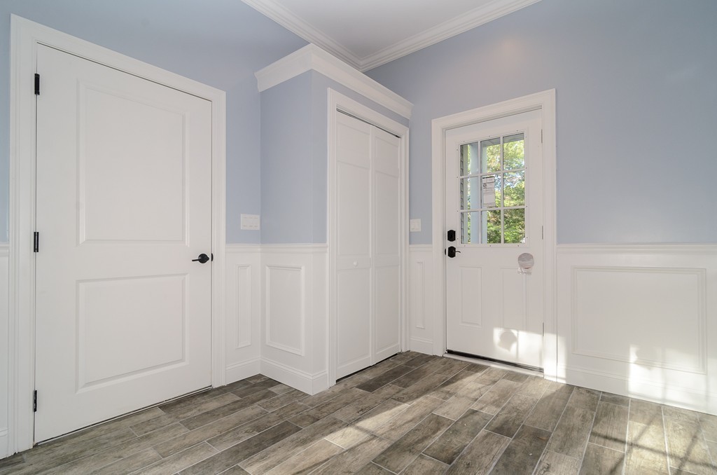 16 Forest Road Westwood, MA 02090 - Photo 3 of 27