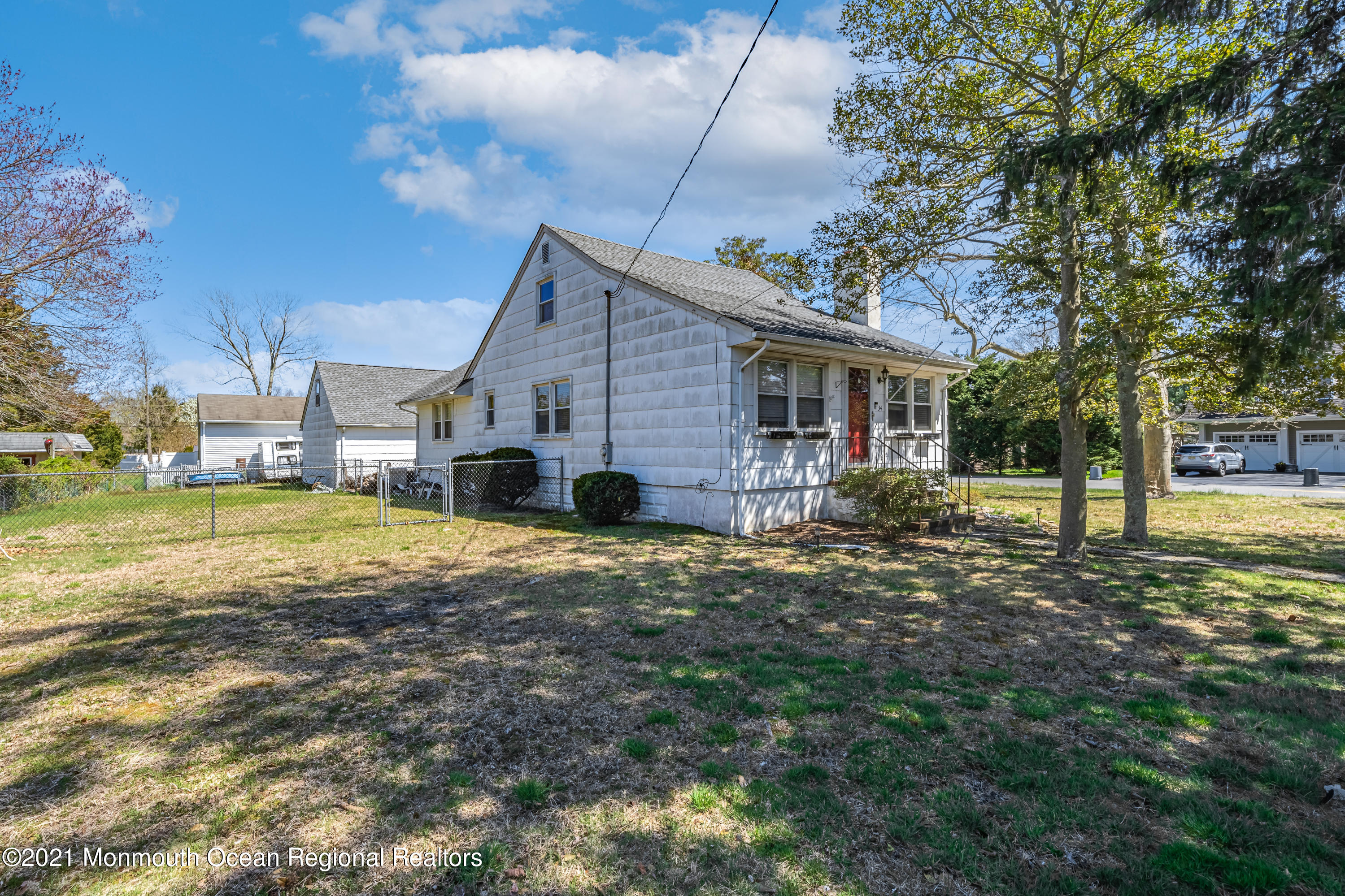 34 Lacey Road Forked River, NJ 08731 - Photo 4 of 25 34 E Lacey Rd