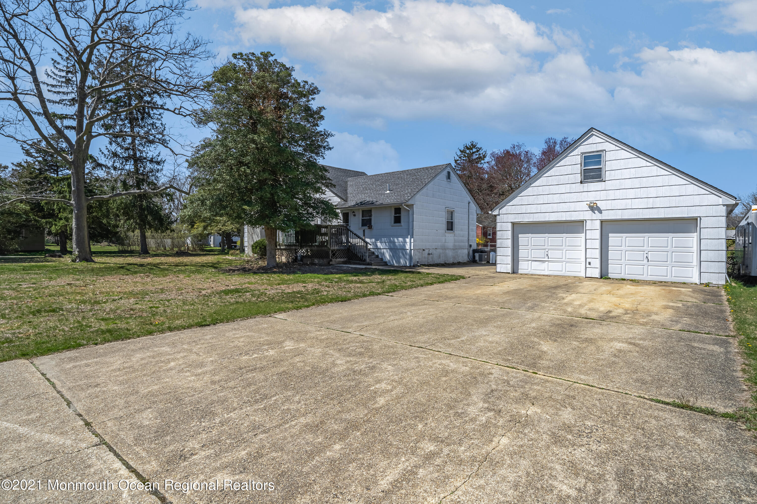 34 Lacey Road Forked River, NJ 08731 - Photo 5 of 25 34 E Lacey Rd