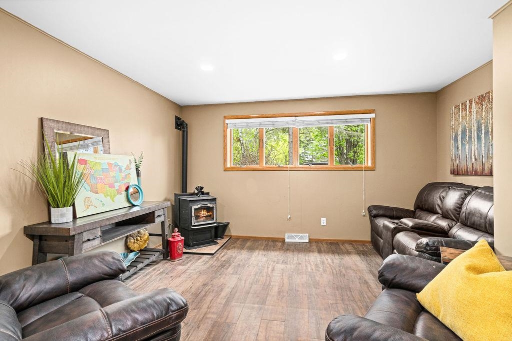 20 Canosia Road Esko, MN 55733 - Photo 9 of 29 Gallery Image 9
