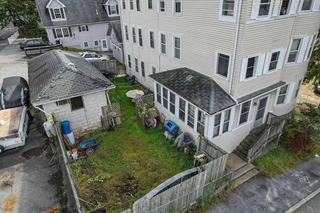 183 Vernon Street Worcester, MA 01607 - Photo 12 of 42 Gallery Image 12