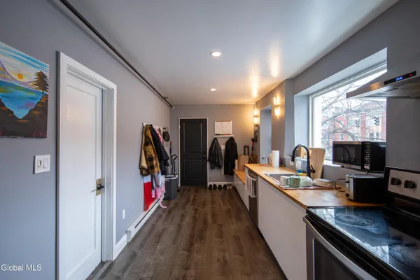 $674,900 | 6 Franklin Street, Troy, NY 12180