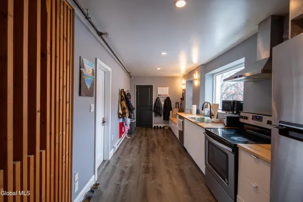 $674,900 | 6 Franklin Street, Troy, NY 12180