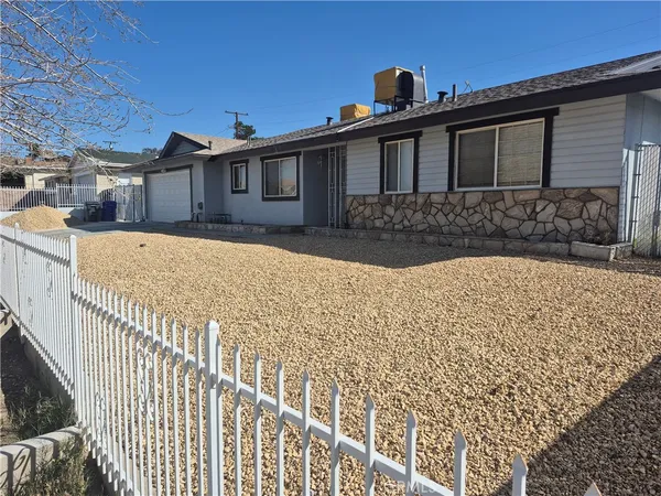 $350,000 | 37149 Camarillo Avenue, Barstow, CA 92311